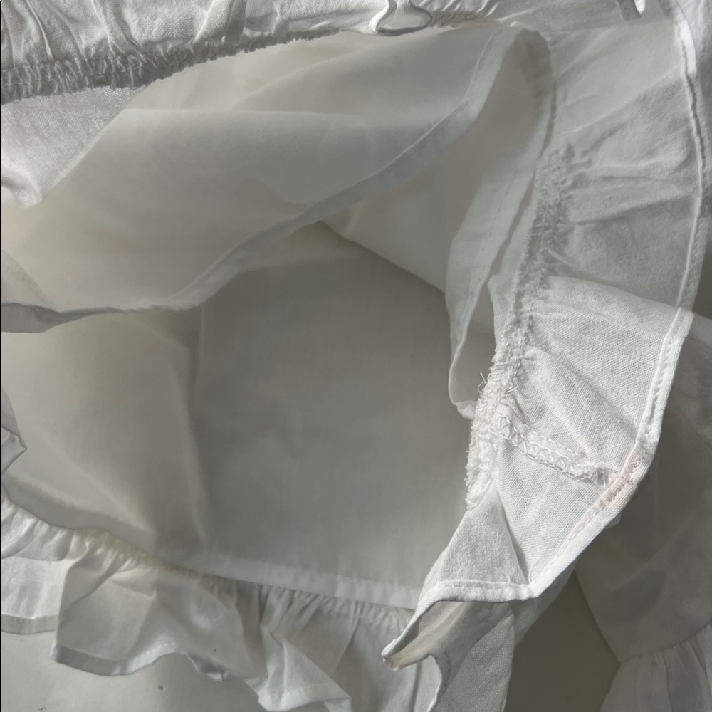 COMMENSE White Cotton Ruffle Minimalist Shorts Size M - Picture 6 of 6